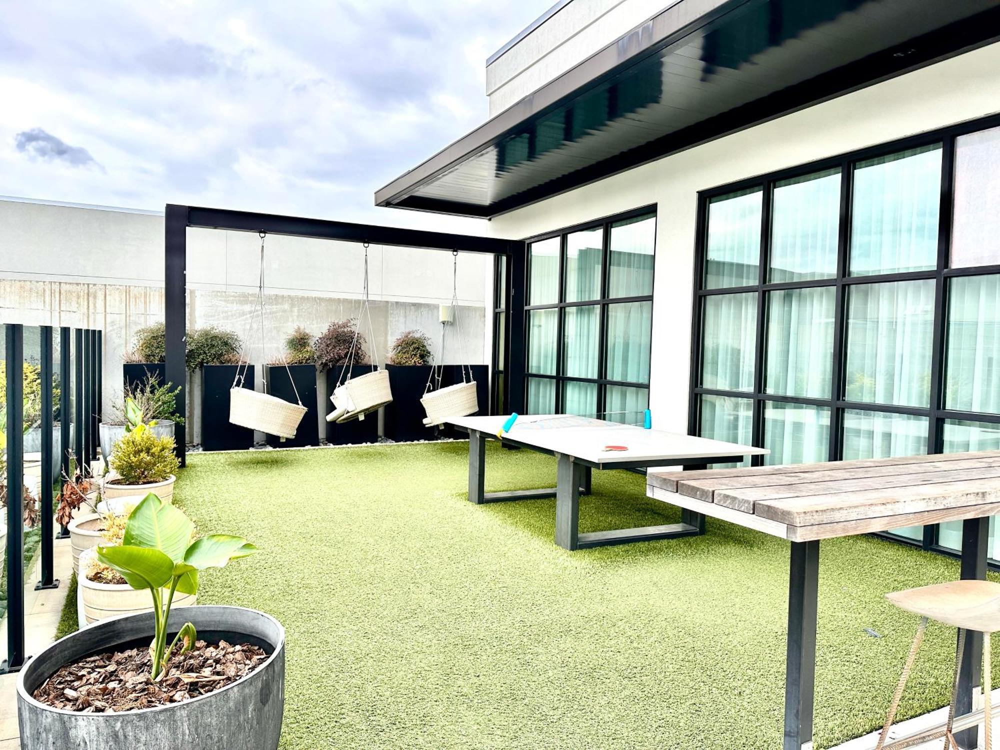 Апартаменты Modern Luxury At The Interlock Атланта Экстерьер фото